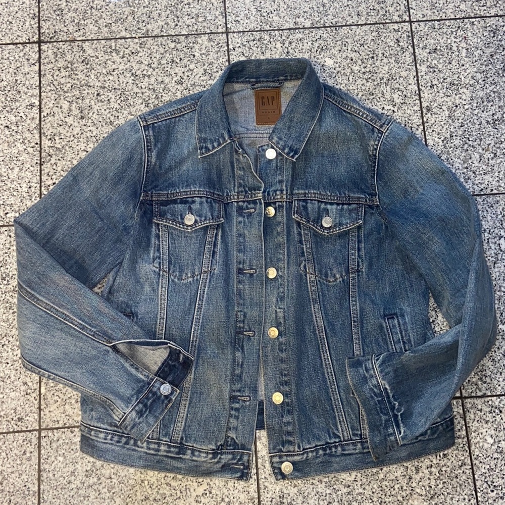 Gap Long Sleeve, Button Down Denim Jacket. - image 1